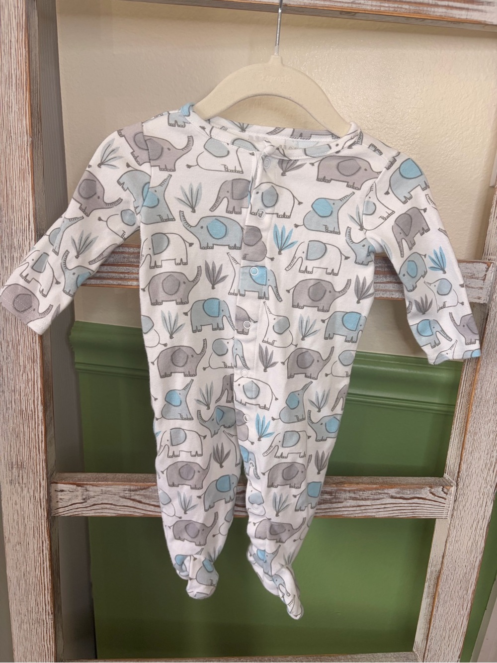 🐘 Bundles Baby Place Elephant Footed Sleeper 0-3M